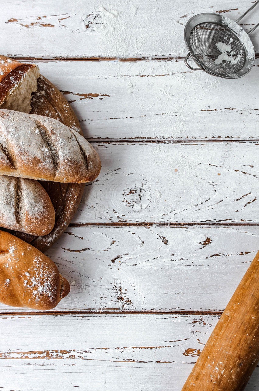 entdecken sie unser einfaches rezept für hausgemachtes brot – frisch, lecker und ganz ohne konservierungsstoffe. perfekt für gemütliche stunden zu hause!
