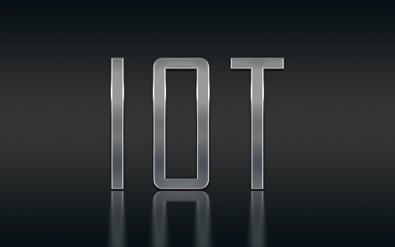 entdecken sie die welt des iot: intelligente vernetzung von geräten, innovative technologien und zukünftige trends, die effizienz und komfort in ihrem alltag verbessern.